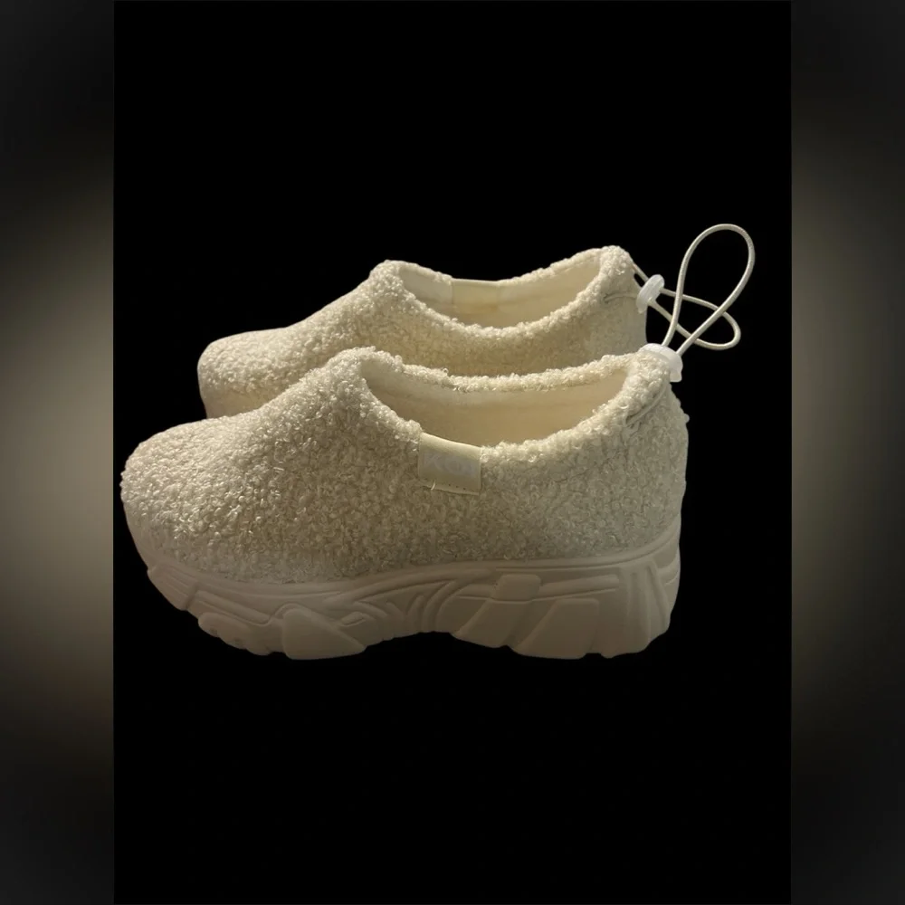 KOI FLAMMA MICROFIBRE CHUNKY CREAM PLATFORM‎ SHOES SLIP ON